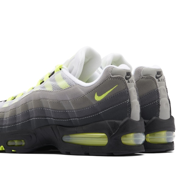 NIKE AIR MAX 95 - HM4740-001 (BIG BUBBLE)