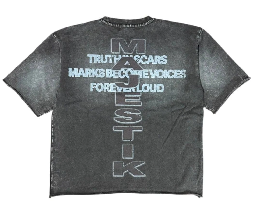 MAJESTIK - JESUS IS KING TEE