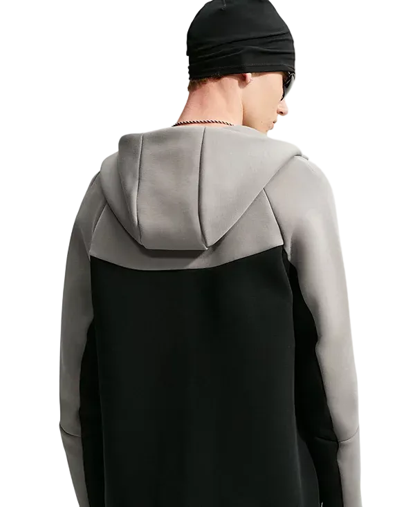 NIKE - TECH FLEECE SET - HV0949-321 -BLK/OLIVE